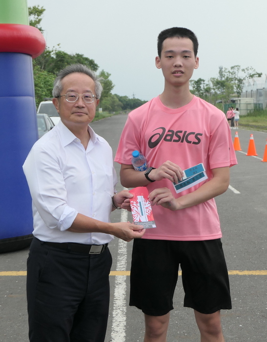 學生男生組第三名